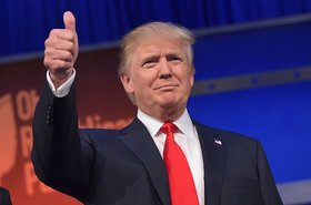 donald trump, thumbs up
