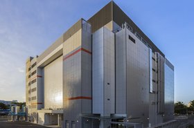 Equinix exterior SG4