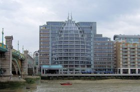 Ofcom Riverside_House,_Bankside_01.jpg