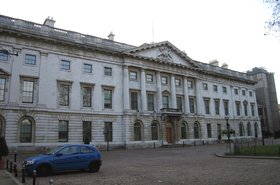 The_old_Royal_Mint_building_-_geograph.org.uk_-_735466